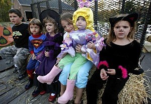 halloween-hayride halloween-hayride