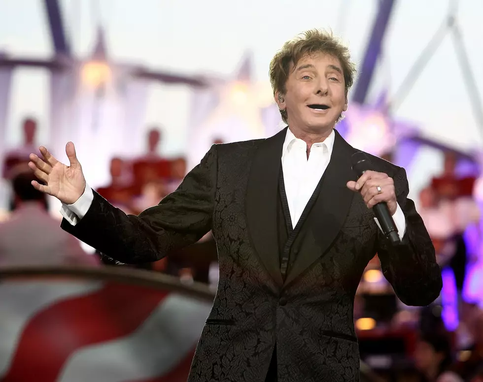 Barry Manilow At Smoothie King Center